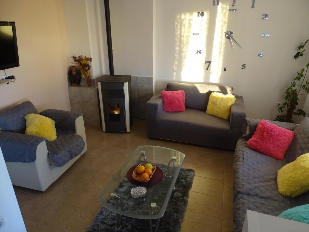 Apartments Sime Dinjiska Екстер'єр фото
