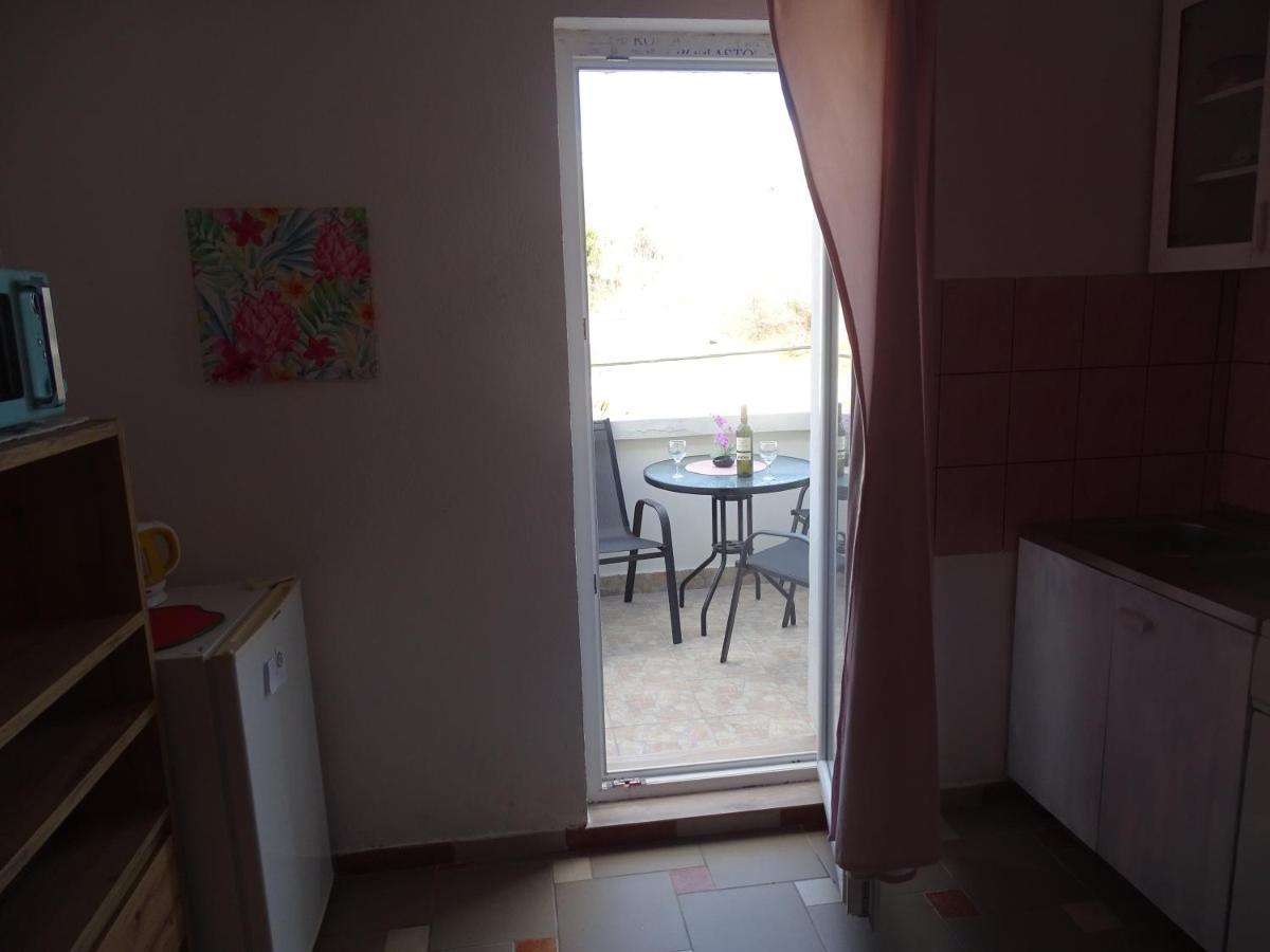 Apartments Sime Dinjiska Екстер'єр фото