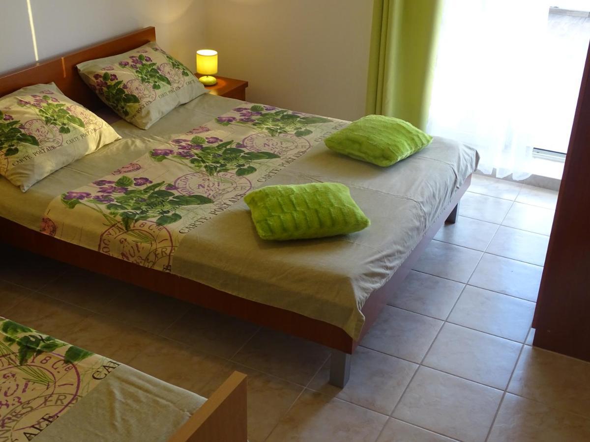 Apartments Sime Dinjiska Екстер'єр фото