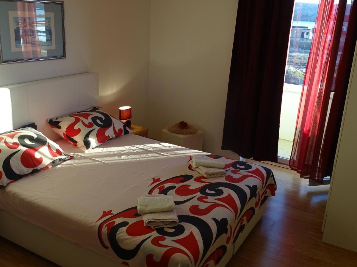 Apartments Sime Dinjiska Екстер'єр фото