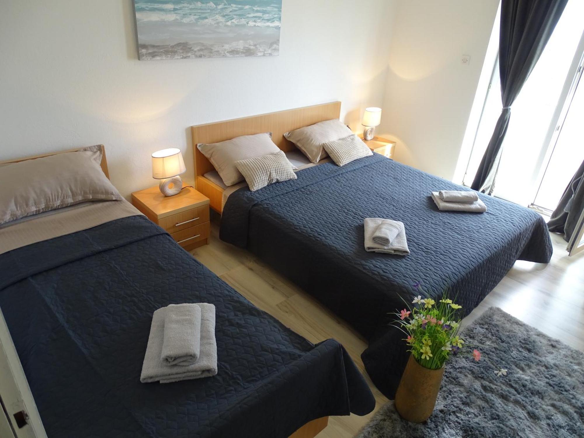 Apartments Sime Dinjiska Екстер'єр фото