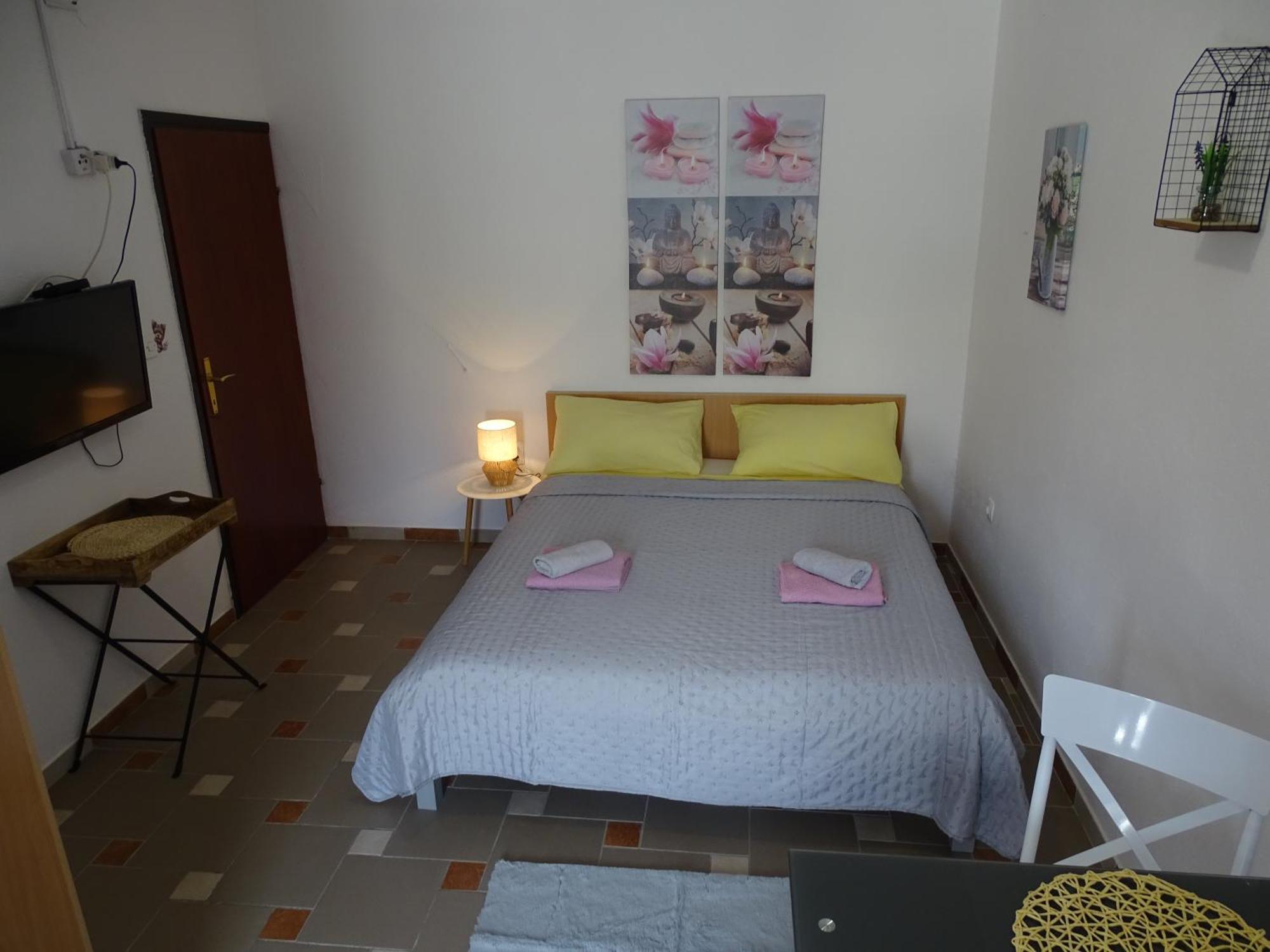 Apartments Sime Dinjiska Екстер'єр фото