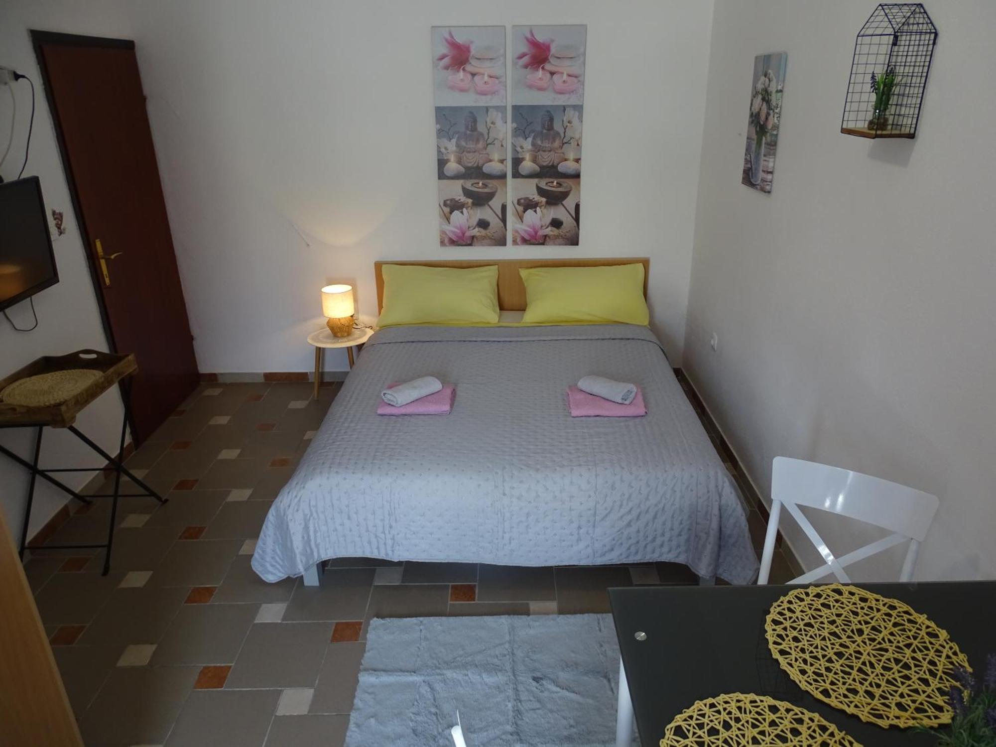 Apartments Sime Dinjiska Екстер'єр фото