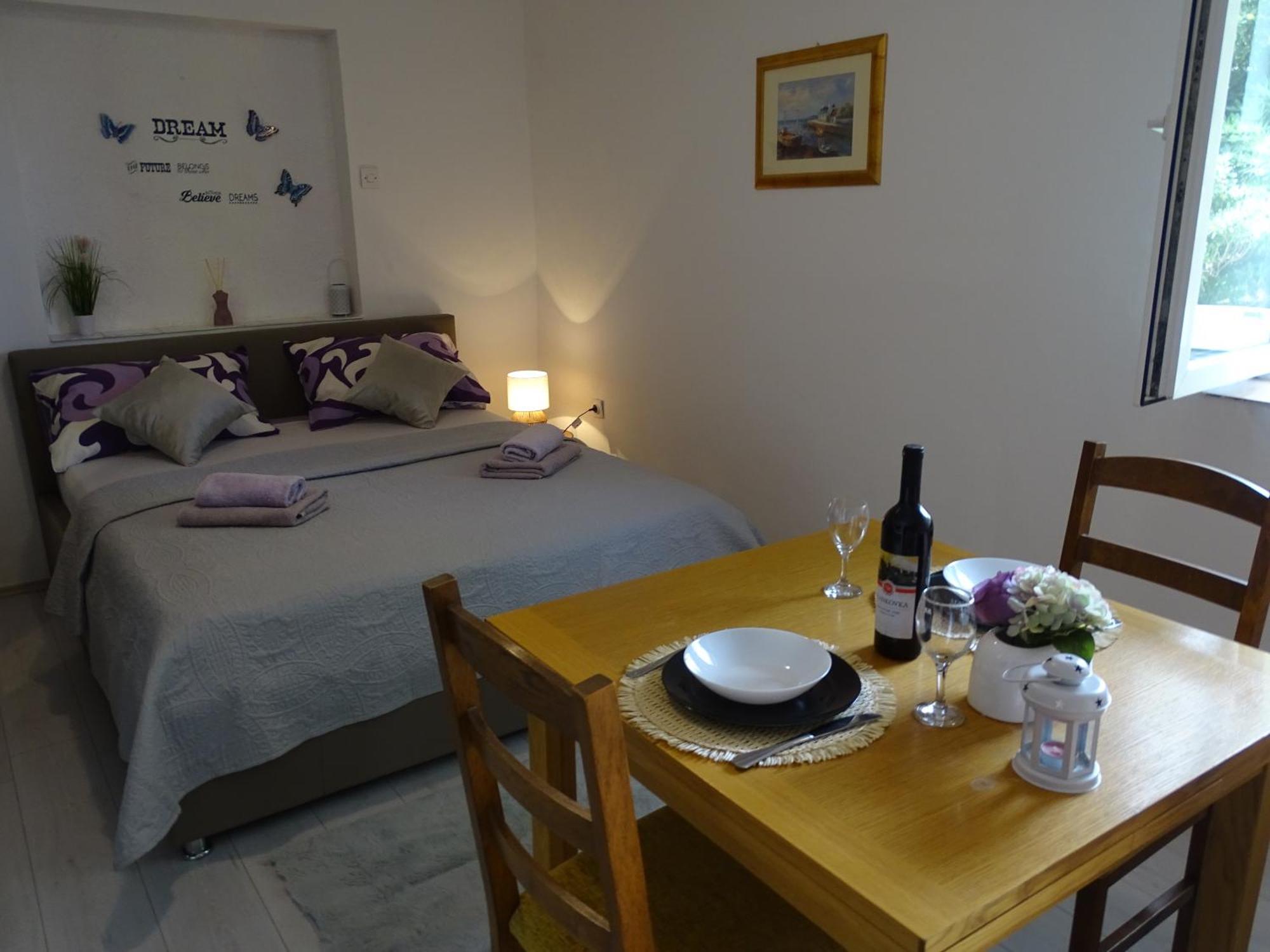 Apartments Sime Dinjiska Екстер'єр фото